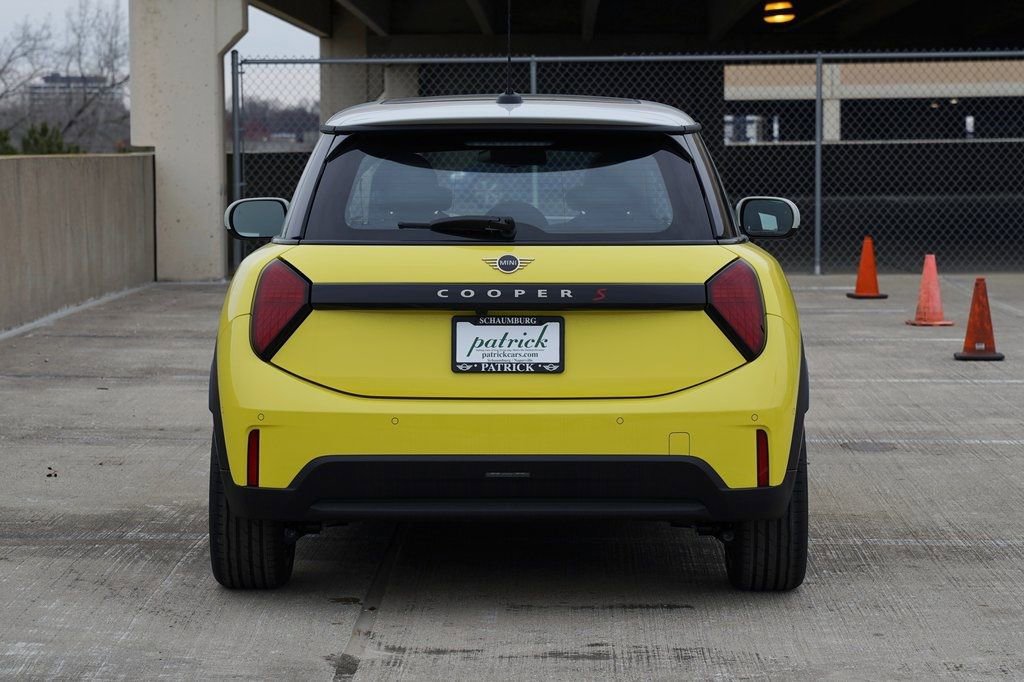 Used 2025 MINI Cooper S image 5