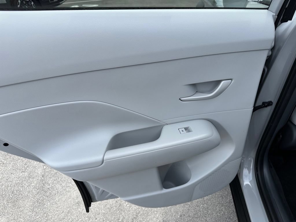 Certified 2026 Hyundai Kona SEL Sport AWD/4WD image 8