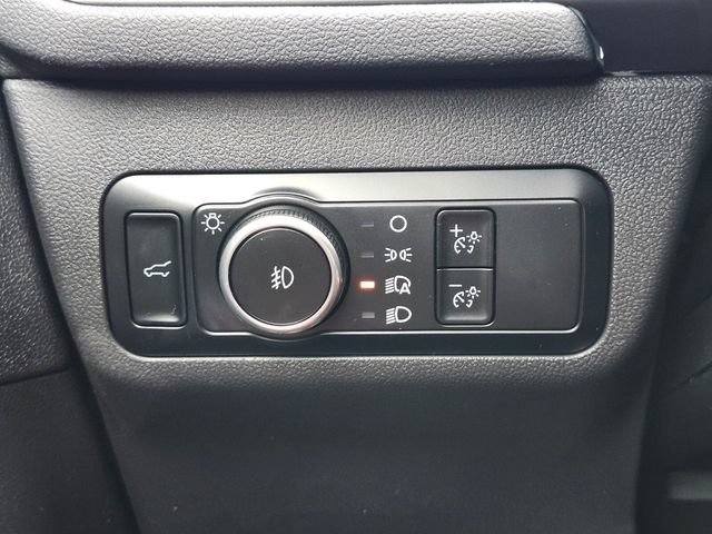 Certified 2024 Ford Escape Platinum AWD/4WD image 23