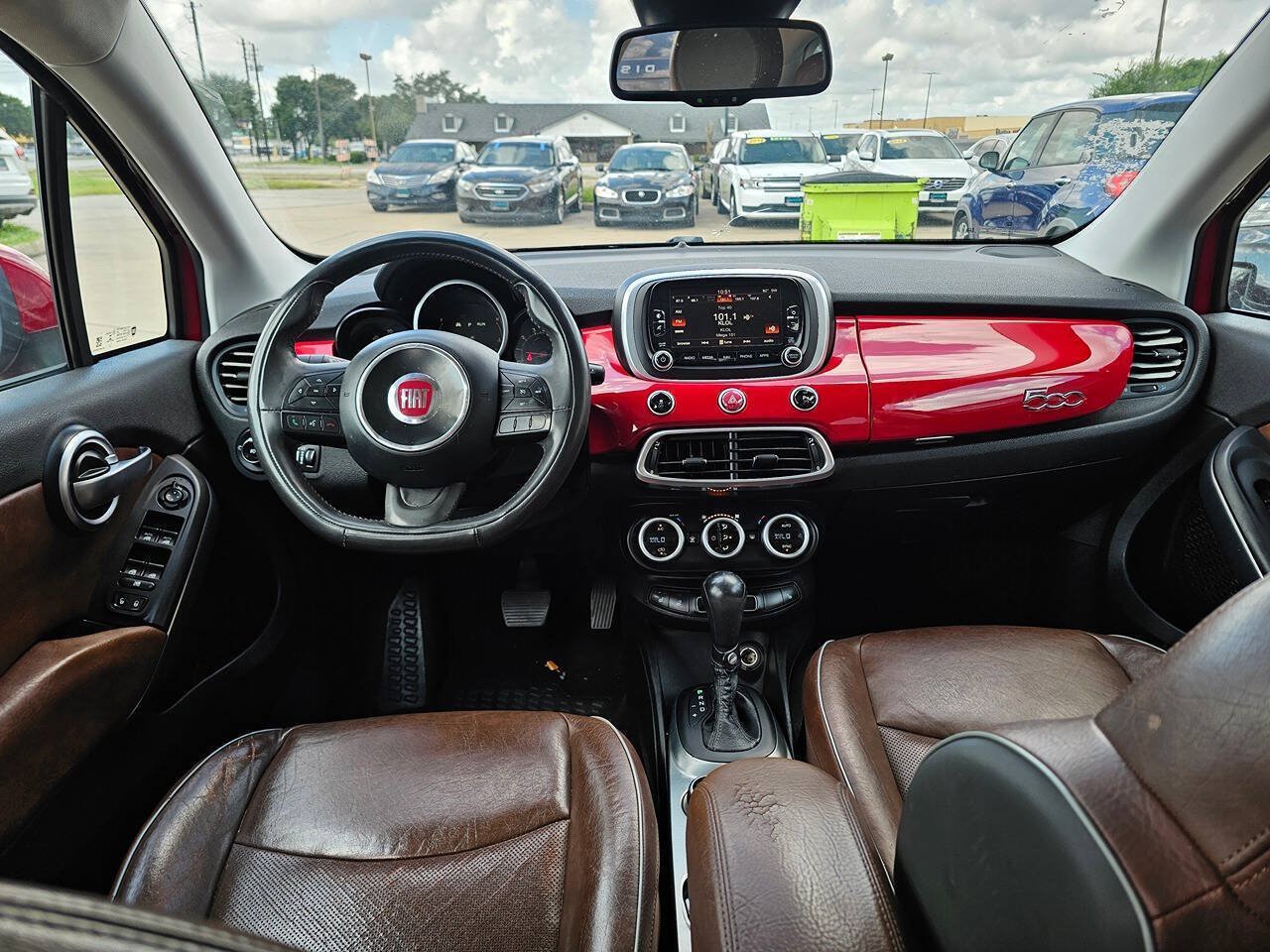 Used 2016 FIAT 500X Lounge FWD image 11