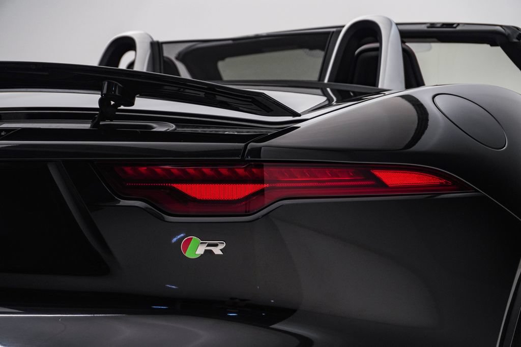 Used 2021 Jaguar F-TYPE R AWD/4WD image 15