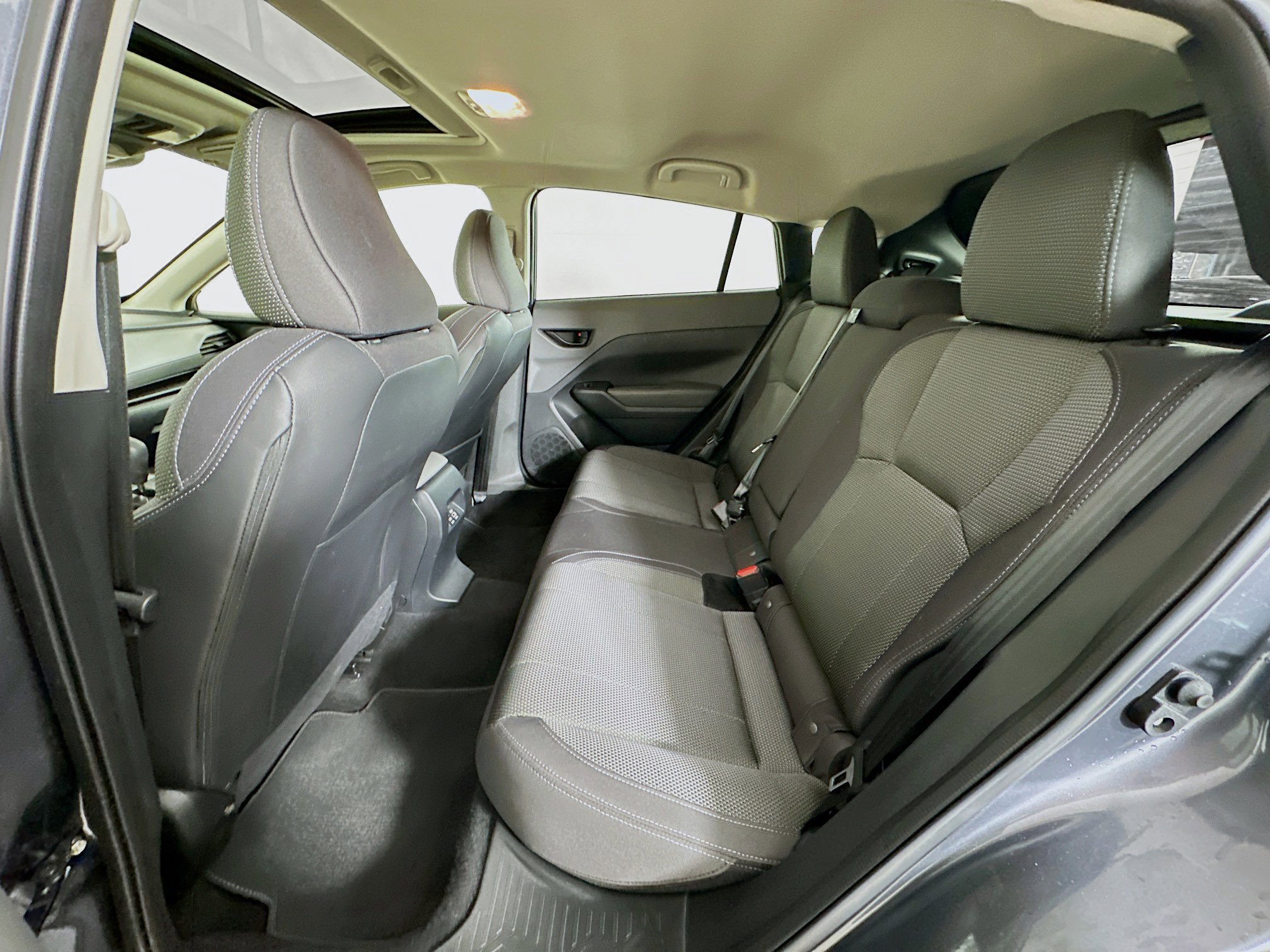 Used 2024 Subaru Crosstrek 2.0i Premium image 28