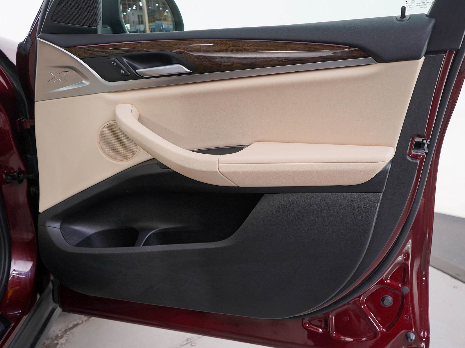 Used 2022 BMW X3 xDrive30i w/ Premium Package 2 image 9