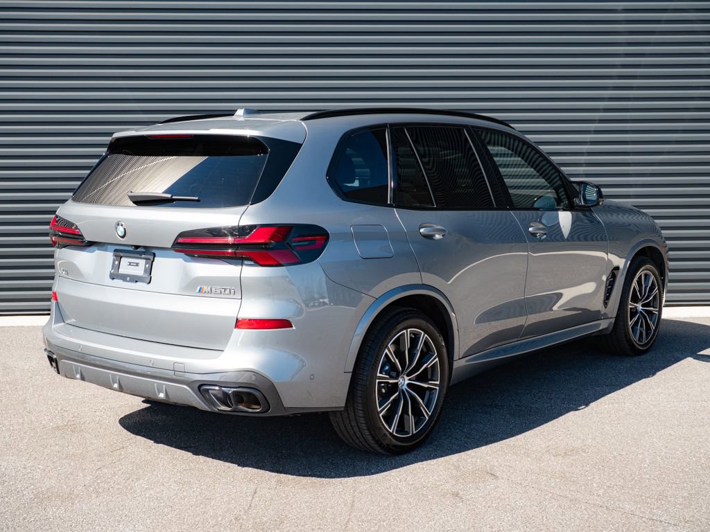 Used 2026 BMW X5 M60i image 28