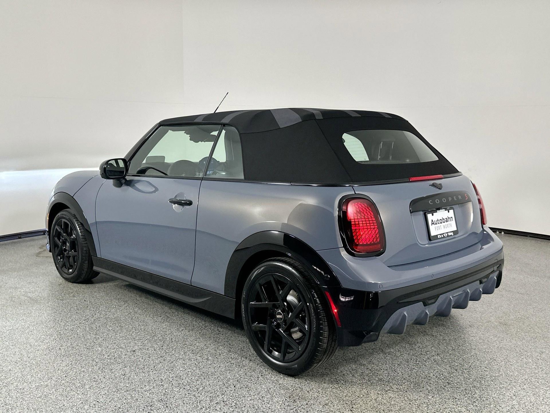 New 2026 MINI Cooper S image 7