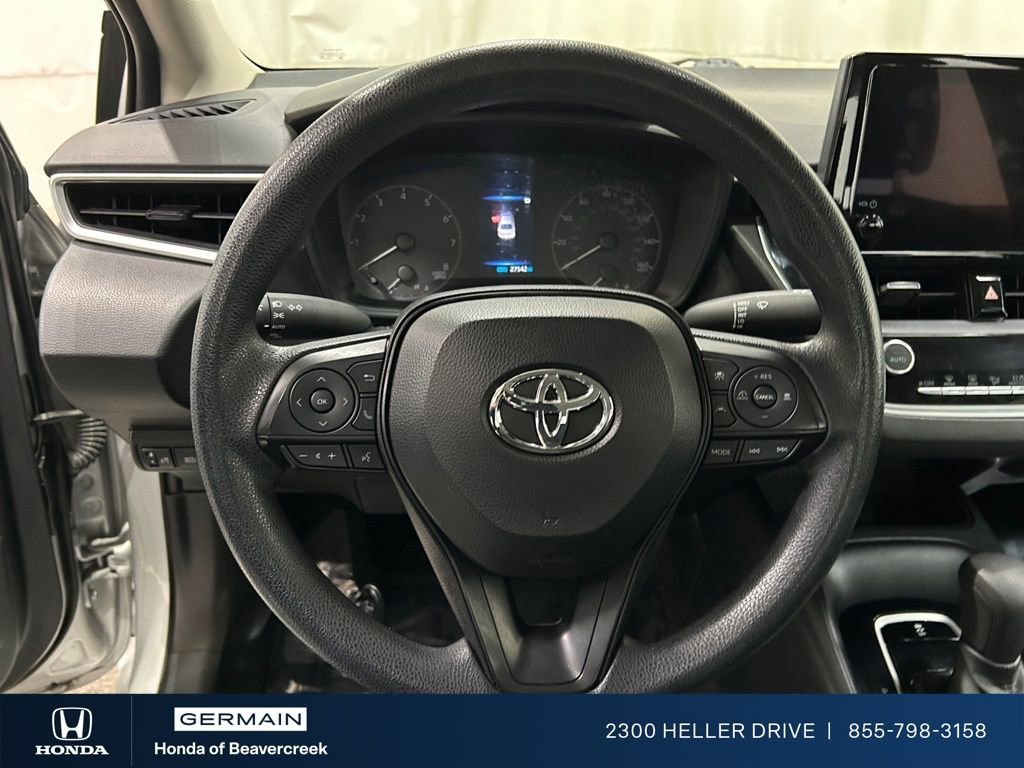 Used 2023 Toyota Corolla LE image 16
