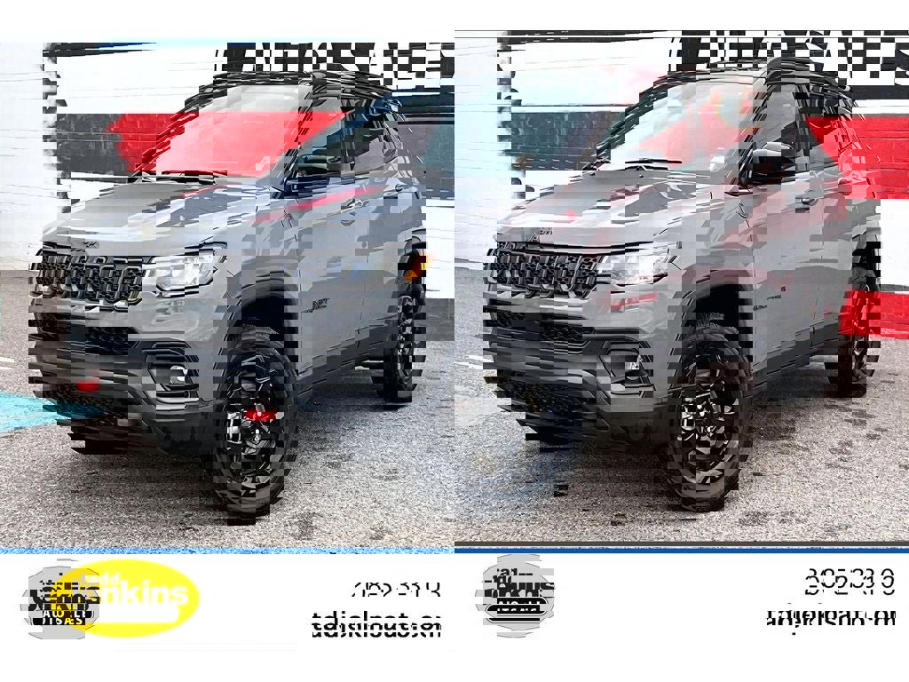Used 2023 Jeep Compass Trailhawk