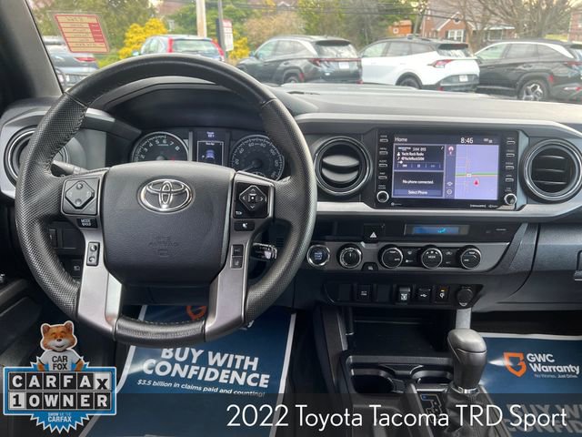 Used 2022 Toyota Tacoma TRD Sport image 12