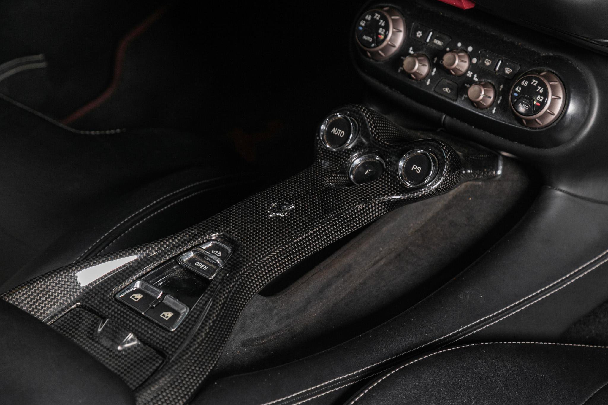 Used 2012 Ferrari California image 30