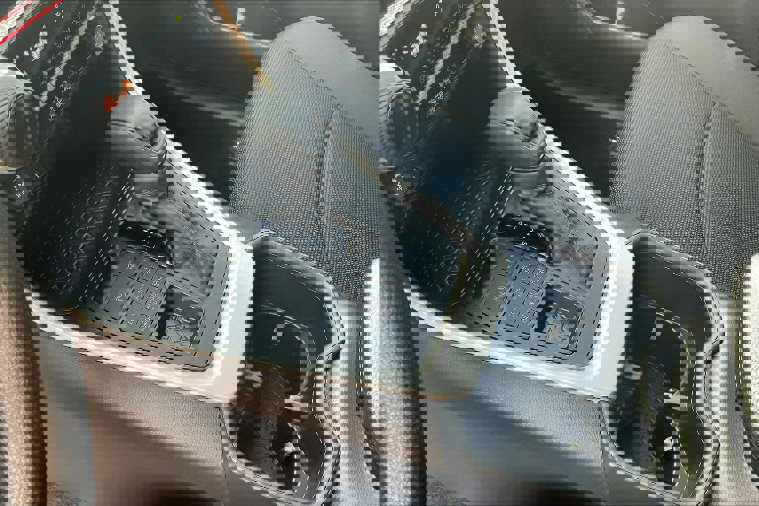 New 2025 Toyota RAV4 LE image 10