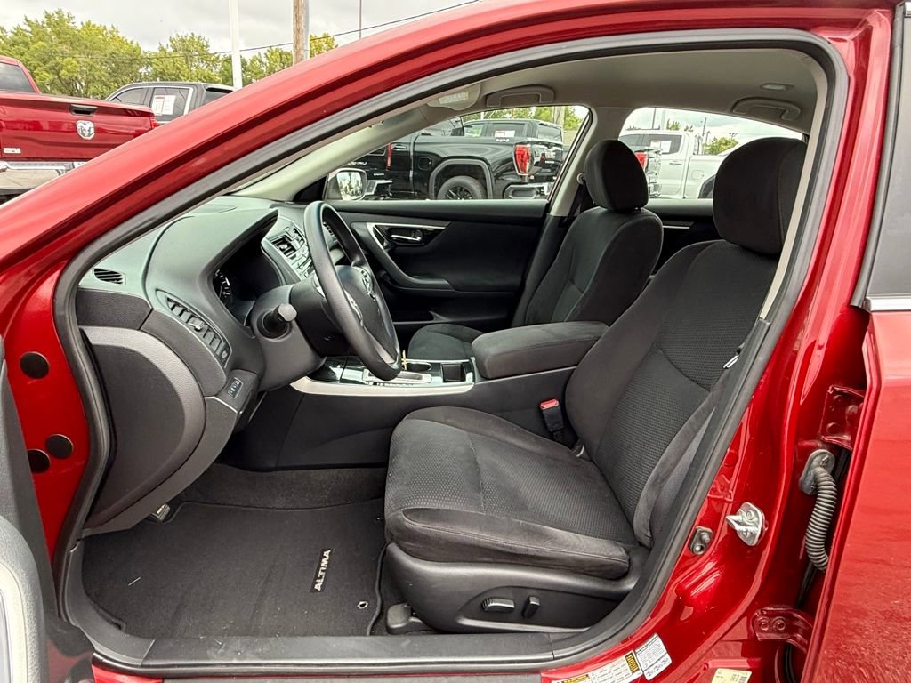 Used 2014 Nissan Altima 2.5 S image 13