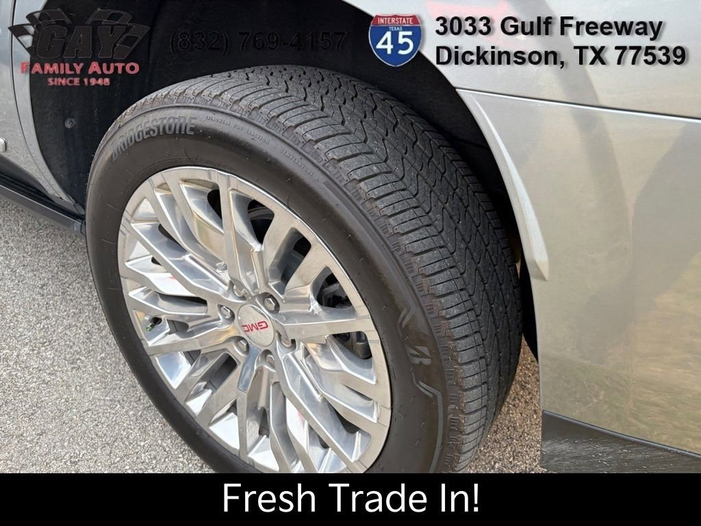 Used 2025 GMC Yukon Denali w/ Sun & Power Step Package image 5