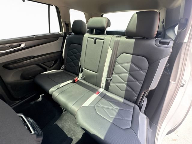 New 2026 Volkswagen Atlas Peak Edition AWD/4WD image 25