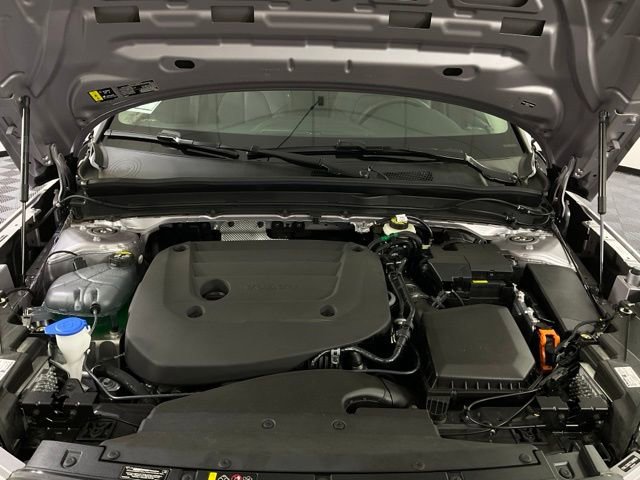 New 2026 Volvo XC40 B5 Plus w/ Protection Package Premier image 46