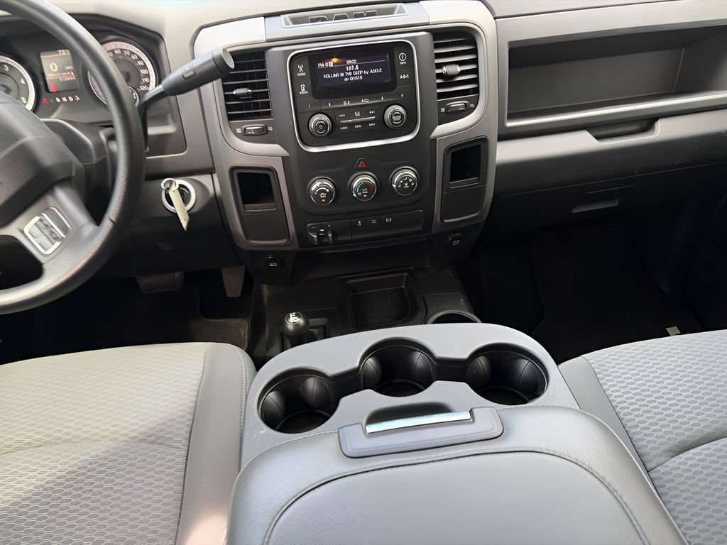 Used 2014 RAM 2500 Tradesman w/ Chrome Appearance Group AWD/4WD image 13
