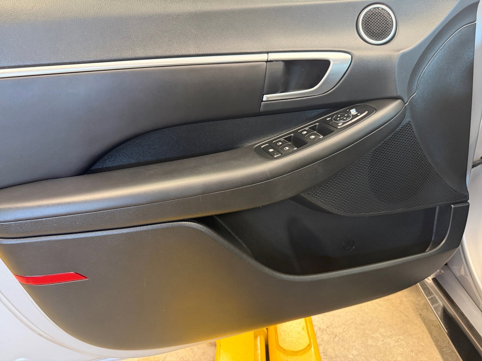 Used 2023 Hyundai Sonata SEL FWD image 28