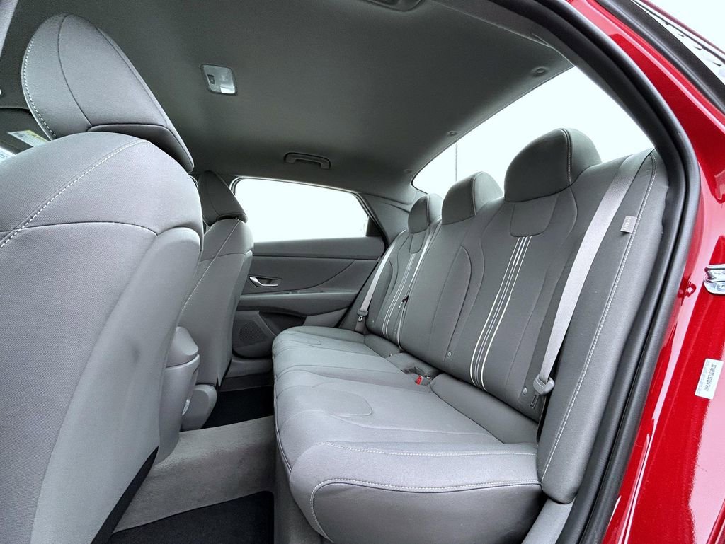 New 2026 Hyundai Elantra Sport image 11