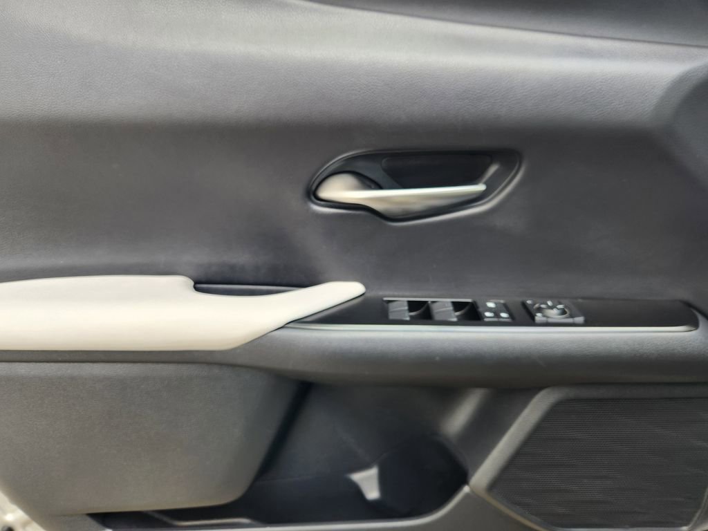 Used 2019 Lexus UX 200 w/ Premium Package image 23