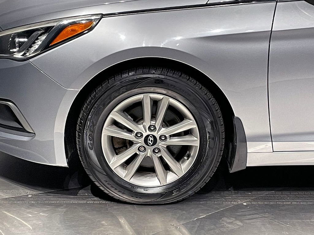 Used 2017 Hyundai Sonata SE image 32