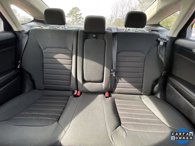 Used 2020 Ford Fusion SE image 17