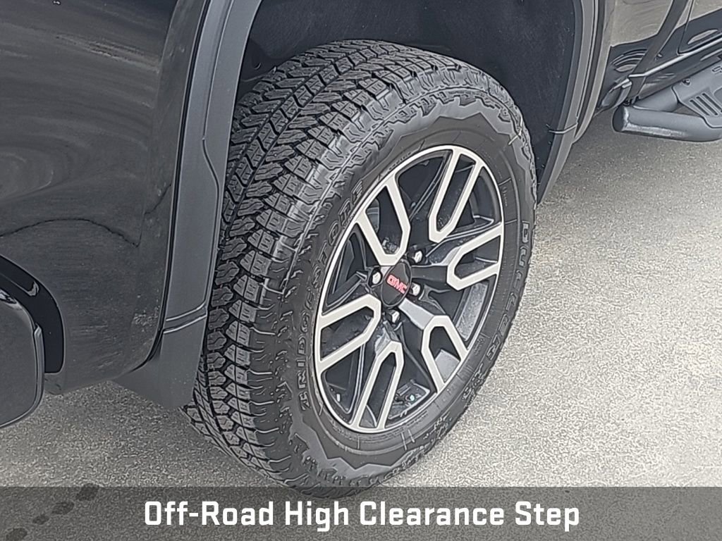 New 2026 GMC Sierra 1500 AT4 w/ AT4 Premium Package AWD/4WD image 9
