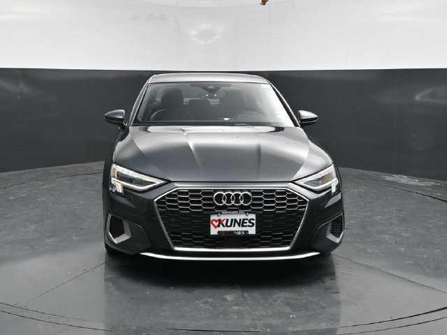 Used 2024 Audi A3 2.0T Premium FWD image 2