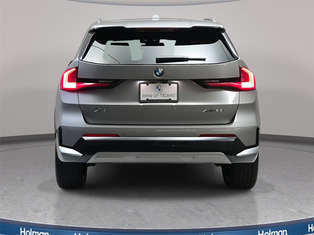 New 2026 BMW X1 xDrive28i w/ Convenience Package image 4