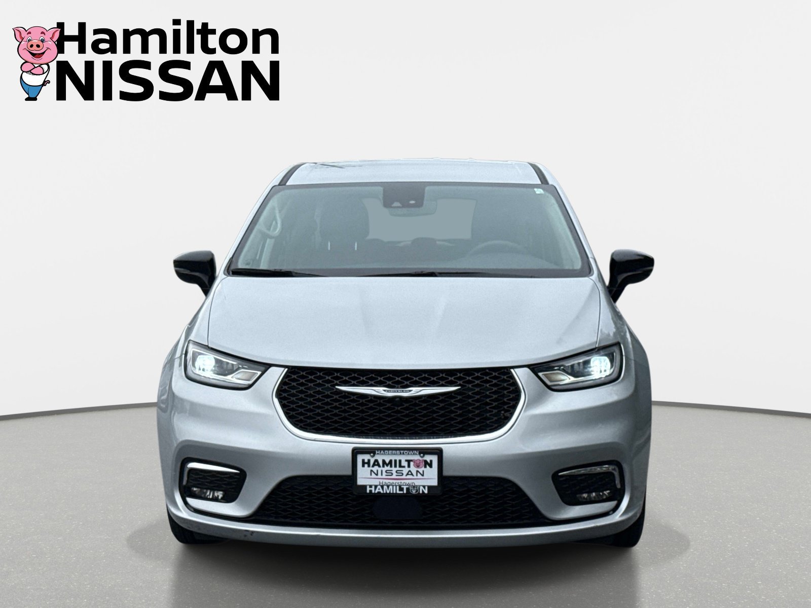 Used 2024 Chrysler Pacifica Touring-L FWD image 6