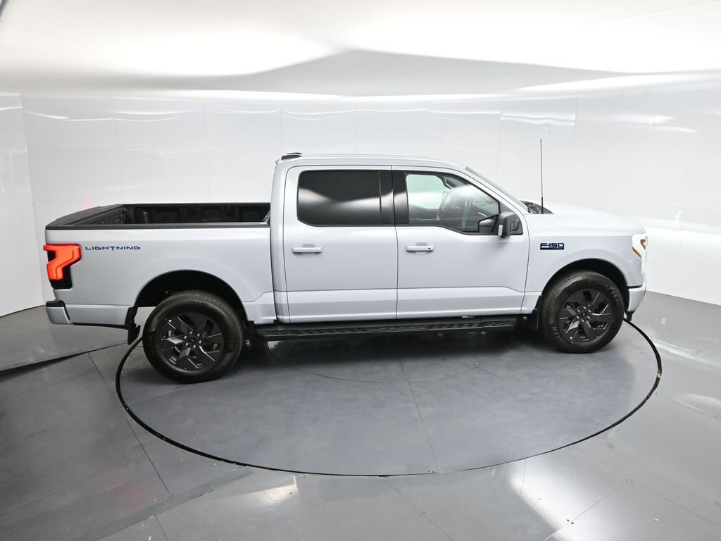 Used 2025 Ford F150 Lightning Flash AWD/4WD image 56