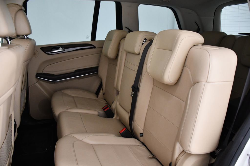 Used 2019 Mercedes-Benz GLS 550 4MATIC image 21