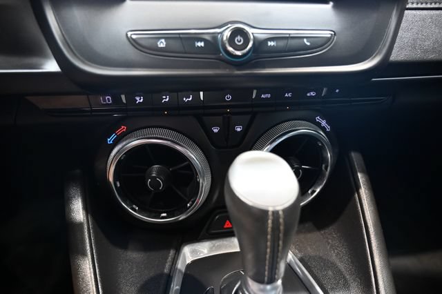 Used 2016 Chevrolet Camaro LT RWD image 20