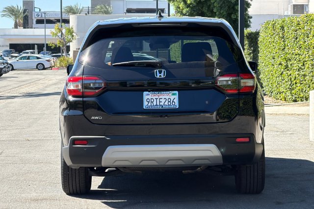 Certified 2025 Honda Pilot EX-L image 5