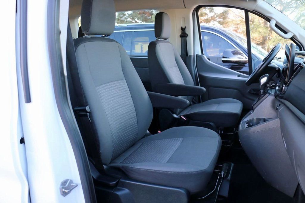 Used 2023 Ford Transit 350 XLT image 18