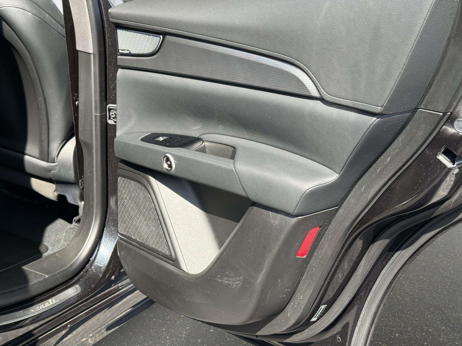 Used 2023 Maserati Grecale GT image 29