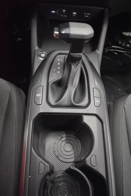 Used 2025 Kia K4 FWD image 27