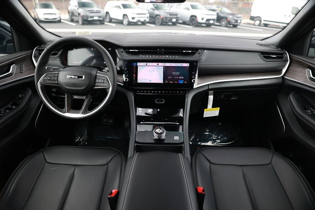 New 2026 Jeep Grand Cherokee Limited w/ MOPAR Finishing Package image 20