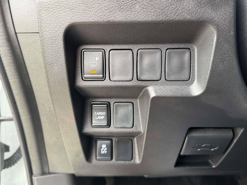 Used 2024 Nissan Frontier S w/ Technology Package image 19