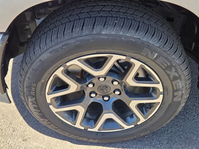 Used 2025 RAM 1500 Laramie image 9