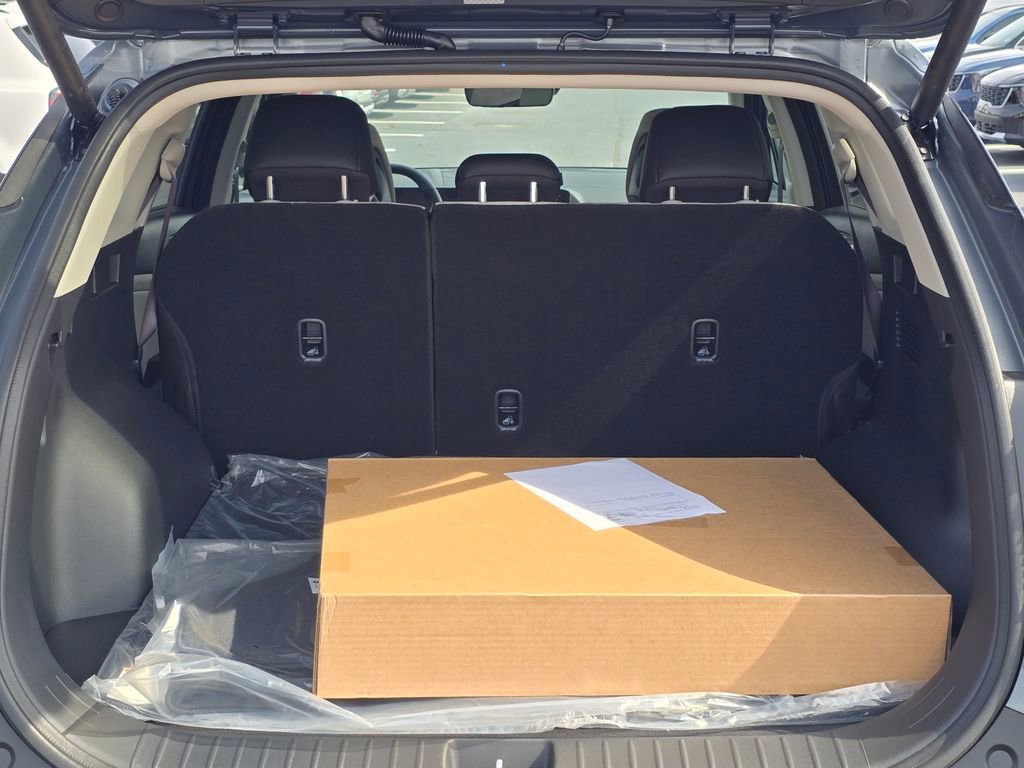 New 2026 Kia Sportage EX image 14