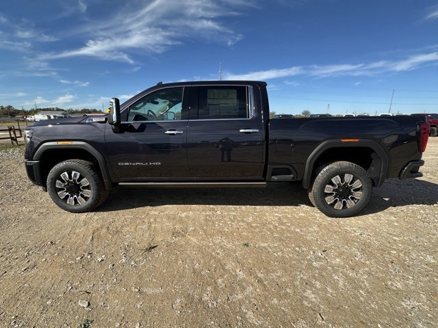 New 2026 GMC Sierra 2500 Denali w/ Denali Reserve Package image 10
