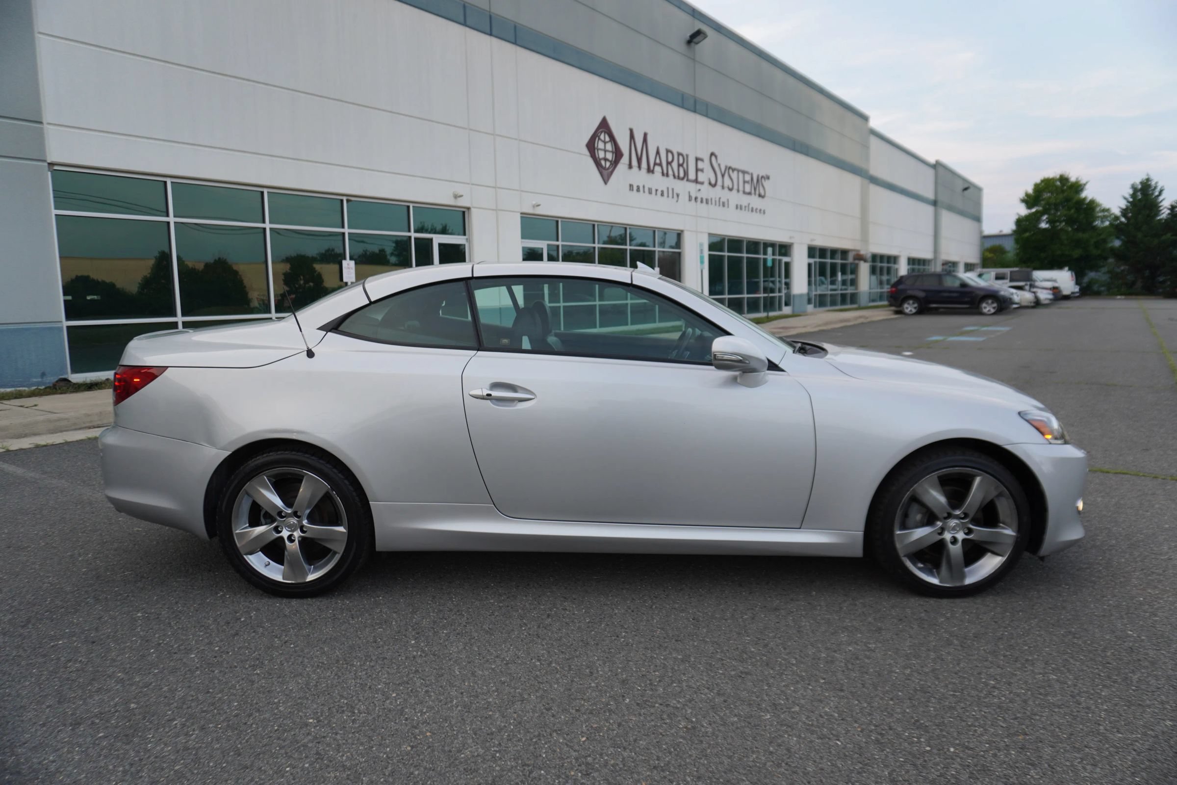 Used 2011 Lexus IS 250C RWD image 8
