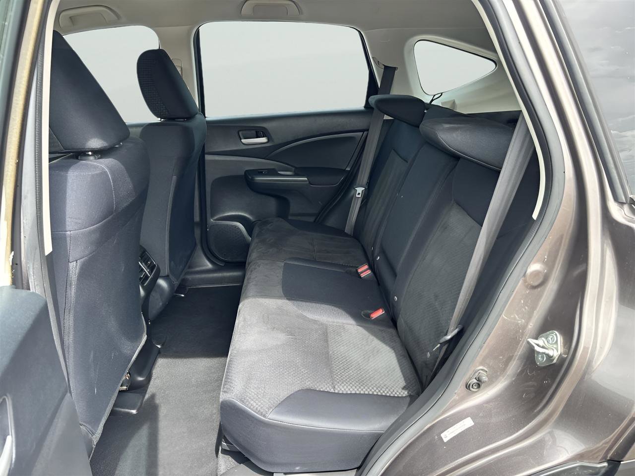 Used 2015 Honda CR-V LX image 15