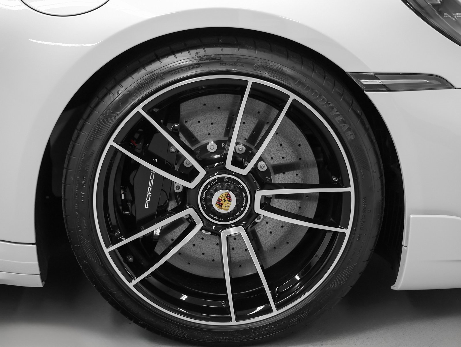 Certified 2025 Porsche 911 Turbo S image 20