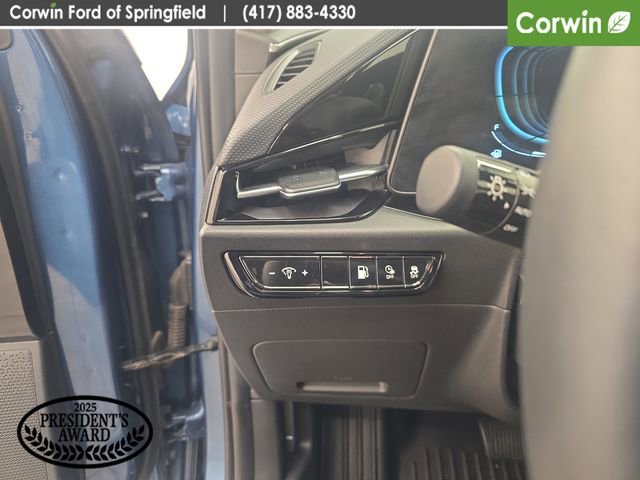 Used 2023 Kia Niro EX w/ EX Cold Weather Package FWD image 30
