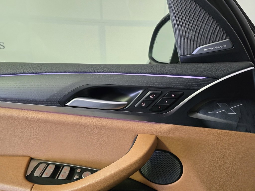 Used 2023 BMW X3 xDrive30i w/ Premium Package image 12