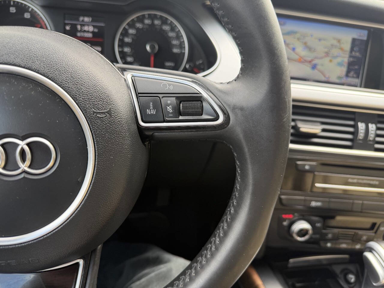 Used 2016 Audi A4 2.0T Premium w/ Audi MMI Navigation Plus image 33