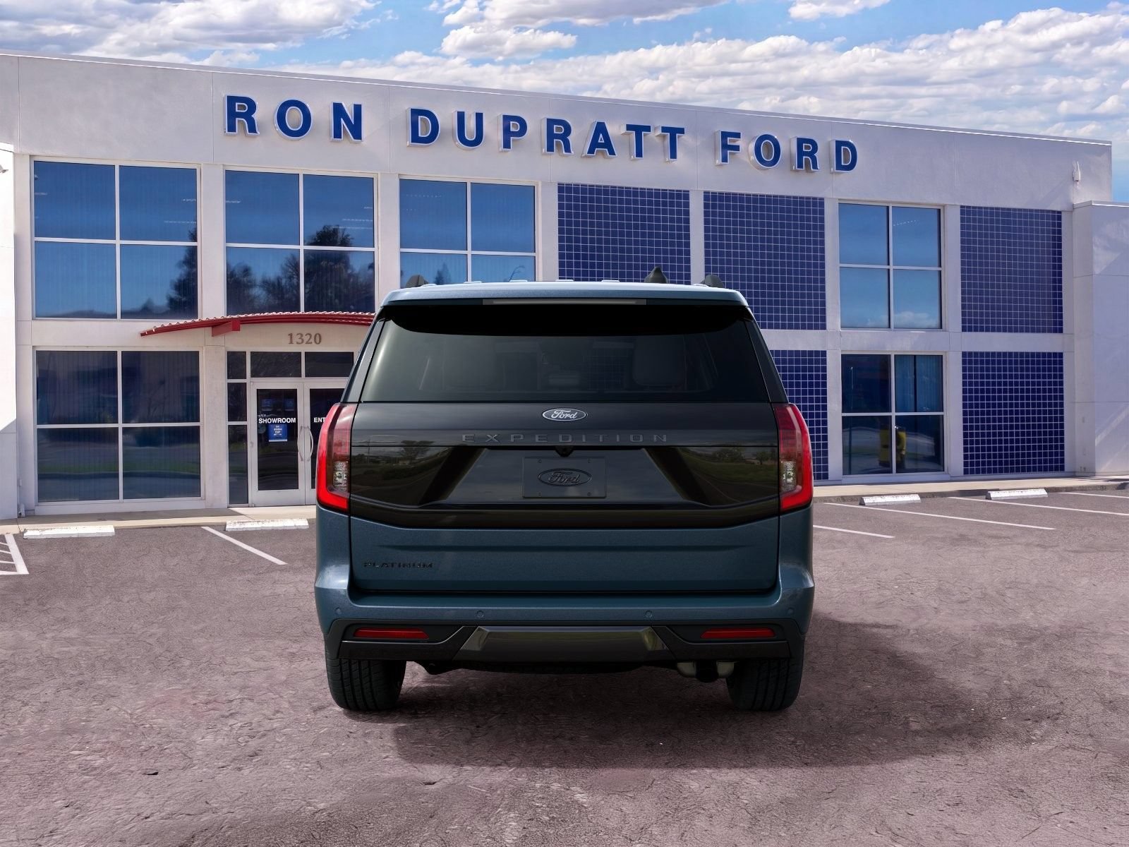 New 2027 Ford Expedition Platinum w/ Stealth Performance Package AWD/4WD image 8
