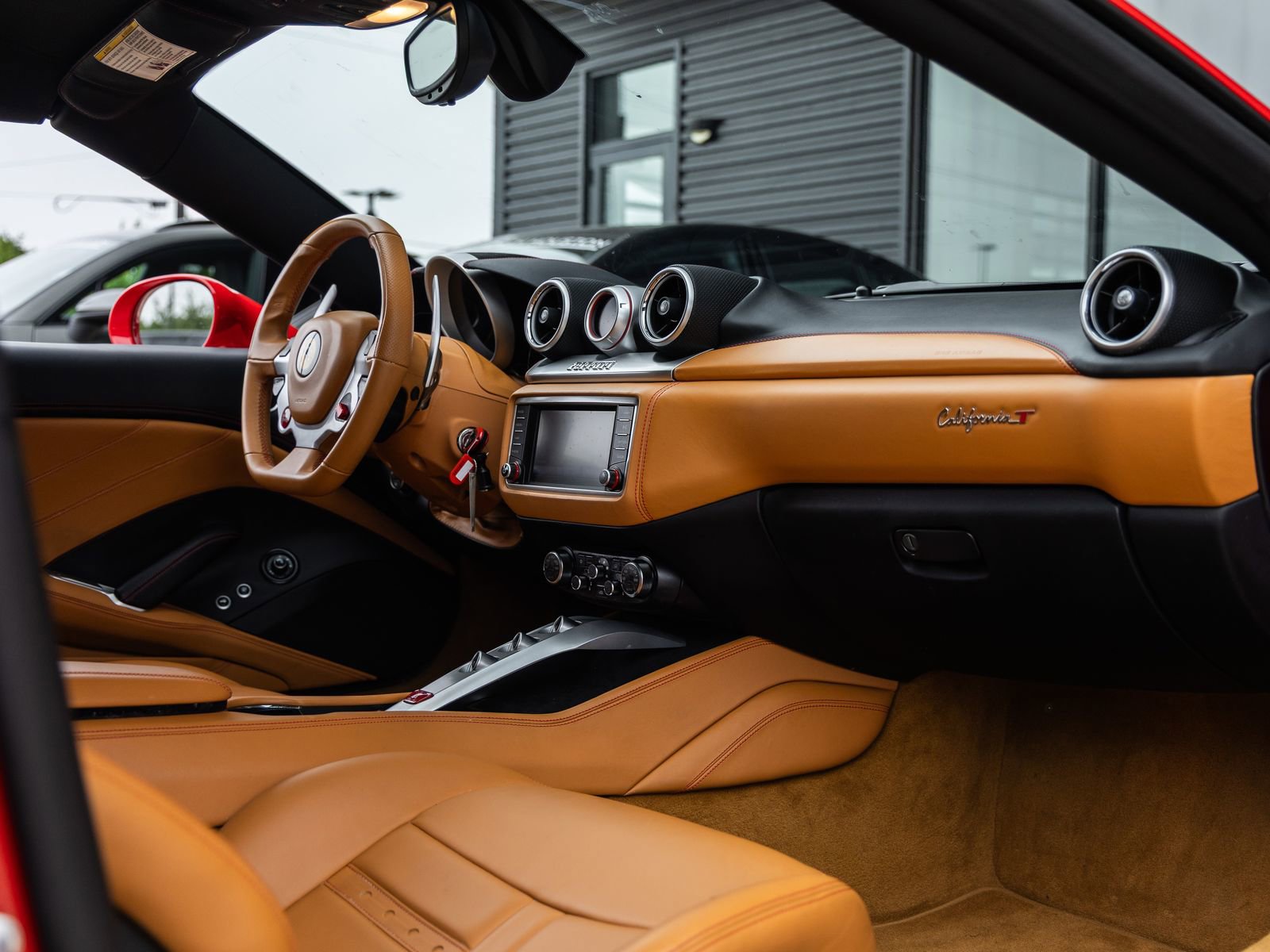 Used 2016 Ferrari California T RWD image 47