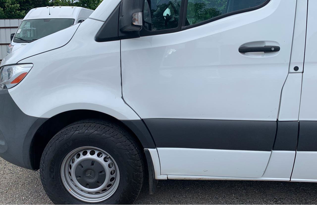 Used 2021 Mercedes-Benz Sprinter 2500 image 9