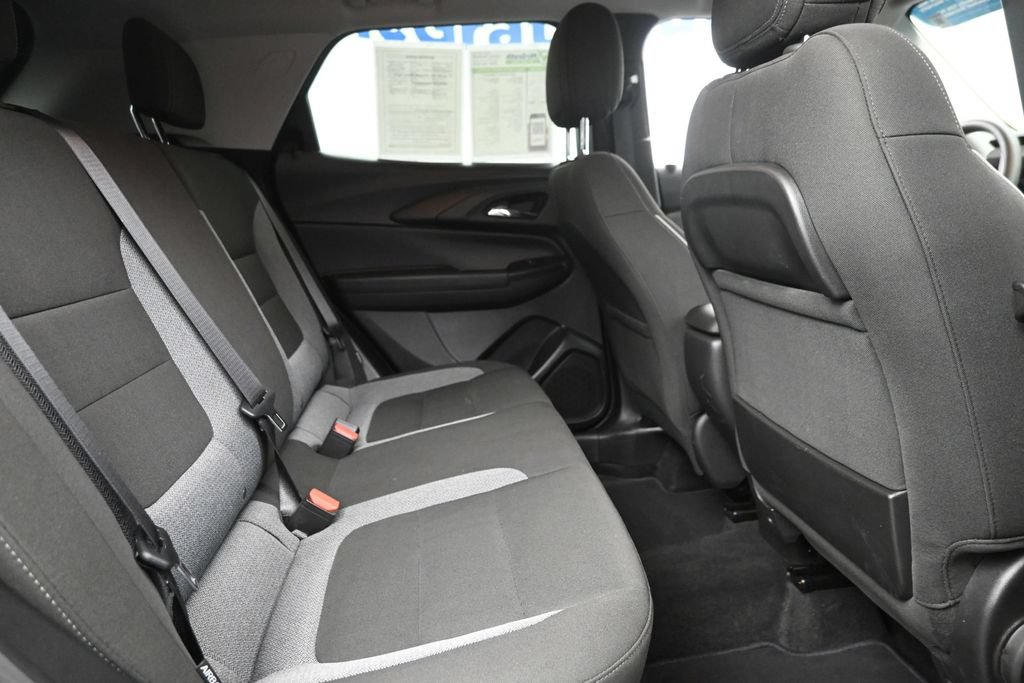 Used 2025 Chevrolet TrailBlazer LT AWD/4WD image 10